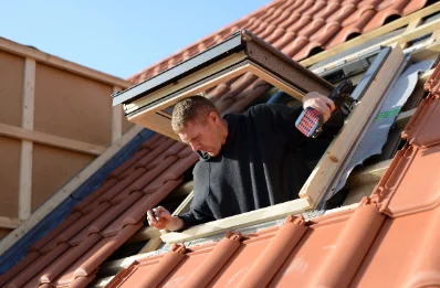 Pose de fenêtres de toit Velux aux Sauvages